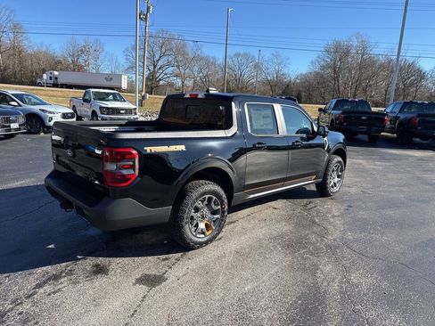 New 2026 Ford Maverick Tremor image 3