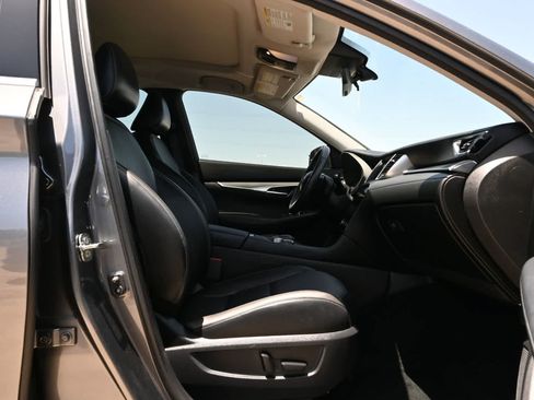 Certified 2025 INFINITI QX50 Luxe AWD/4WD image 23