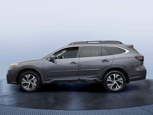 Used 2020 Subaru Outback Limited w/ Popular Package #2 AWD/4WD image 3
