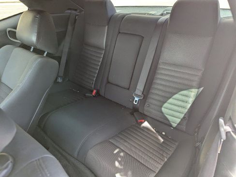 Used 2011 Dodge Challenger R/T RWD image 18