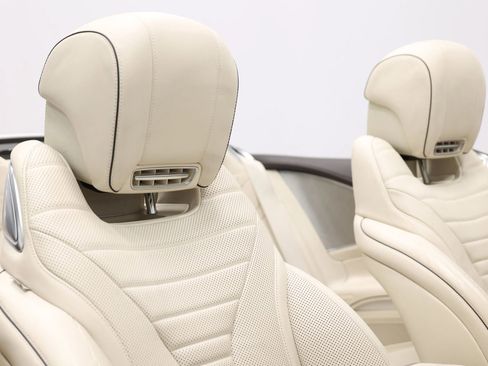 Used 2017 Mercedes-Benz S 550 Cabriolet image 70