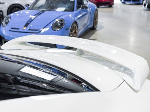 Used 2021 Nissan GT-R Premium image 15