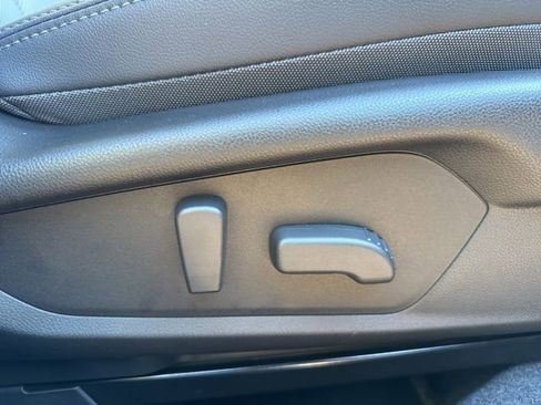 New 2026 Subaru Outback Touring image 29