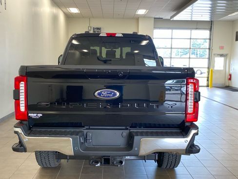 New 2026 Ford F350 Lariat w/ FX4 Off-Road Package AWD/4WD image 6