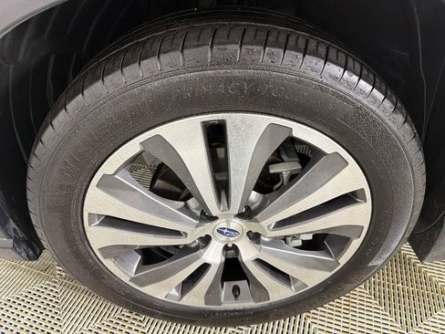 Used 2020 Subaru Ascent Limited w/ Technology Package image 13