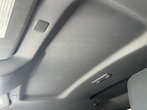 Used 2019 Chevrolet Silverado 1500 LT w/ Remote Start Package RWD image 9