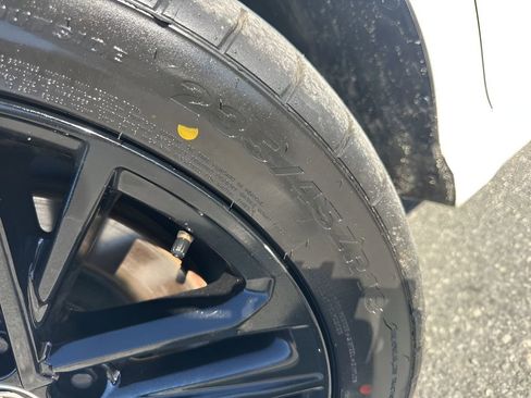 Used 2025 Toyota Camry SE image 30