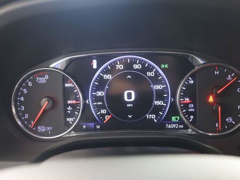 Used 2020 GMC Acadia SLT w/ Driver Alert Package II FWD image 9
