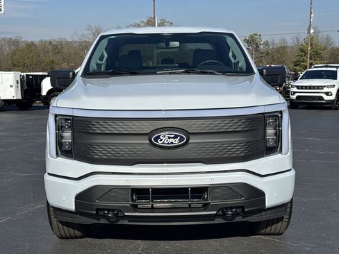 New 2025 Ford F150 Lightning Flash image 3