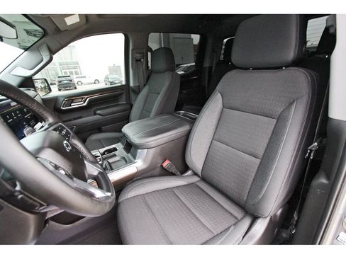 Used 2024 Chevrolet Silverado 1500 LT Trail Boss w/ Convenience Package II AWD/4WD image 26