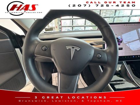 Used 2019 Tesla Model 3 image 16