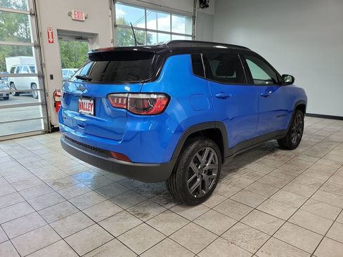 New 2026 Jeep Compass Limited w/ Sun, Sound & Navigation Group image 6