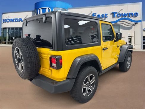 Used 2020 Jeep Wrangler Sport image 8