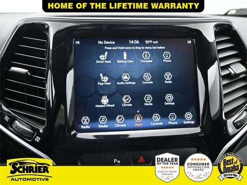 Used 2019 Jeep Cherokee Limited image 25