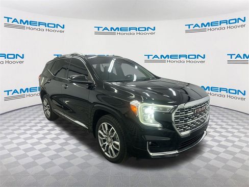 Used 2022 GMC Terrain Denali w/ Denali Premium Package image 7