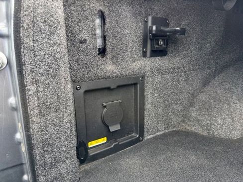 Used 2021 Ford F150 Lariat w/ Equipment Group 502A High image 24