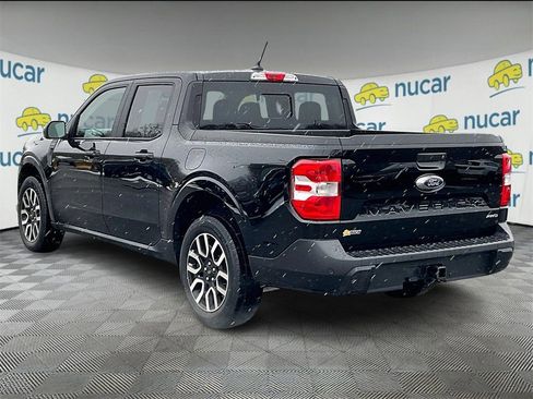 Used 2024 Ford Maverick Lariat image 4