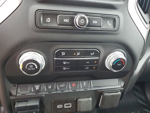 Used 2024 GMC Sierra 3500 Pro w/ Convenience Package image 22