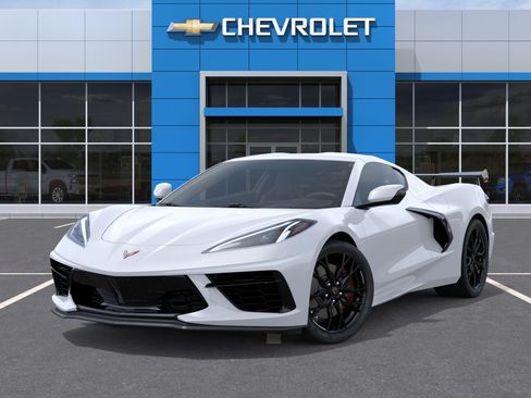 New 2027 Chevrolet Corvette Stingray Coupe w/ Z51 Performance Package RWD image 6