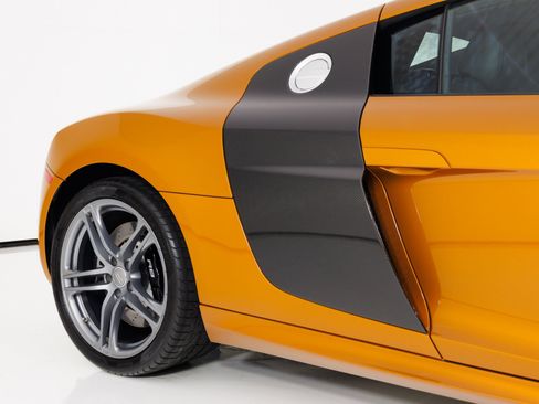Used 2011 Audi R8 V10 AWD/4WD image 65
