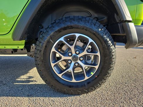 New 2026 Jeep Wrangler Sport S image 34