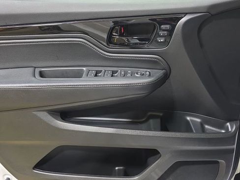 Used 2024 Honda Odyssey Touring image 35