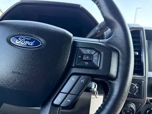 Used 2018 Ford F150 XLT w/ Equipment Group 302A Luxury AWD/4WD image 16