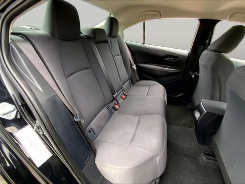Used 2026 Toyota Corolla LE FWD image 19