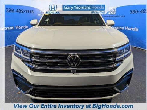 Used 2023 Volkswagen Atlas Cross Sport SEL Premium R-Line AWD/4WD image 9