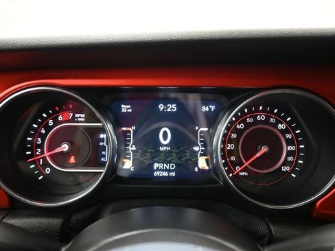 Used 2020 Jeep Wrangler Unlimited Rubicon AWD/4WD image 15