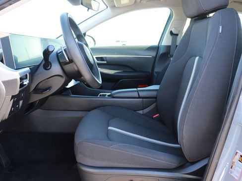 Used 2024 Hyundai Sonata SEL FWD image 10