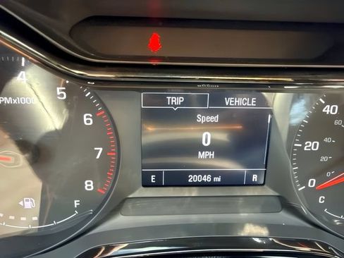 Used 2024 Chevrolet Trax LS w/ LS Convenience Package FWD image 23