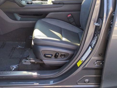 Used 2024 Lexus RZ 300e Premium image 13