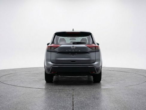 Used 2025 Nissan Rogue SV AWD/4WD image 7