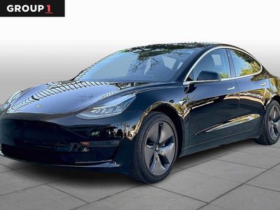 Used 2018 Tesla Model 3 Mid Range