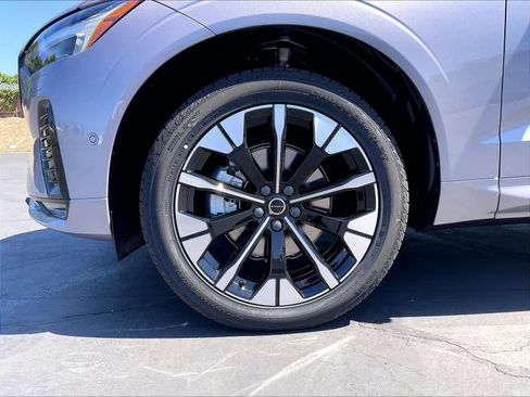New 2026 Volvo XC60 B5 Plus w/ Climate Package AWD/4WD image 14