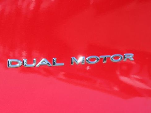 Used 2021 Tesla Model Y Long Range image 6