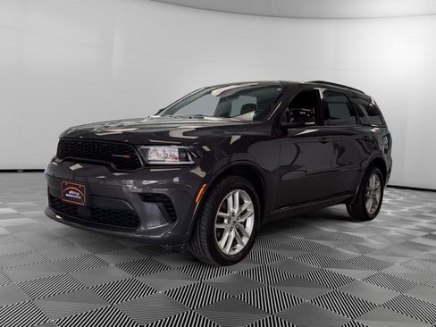 Used 2024 Dodge Durango GT image 4