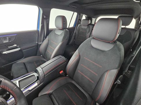 Used 2024 Mercedes-Benz GLB 250 image 21