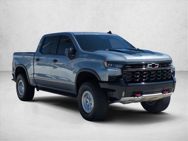 Used 2023 Chevrolet Silverado 1500 ZR2 w/ Technology Package AWD/4WD image 3