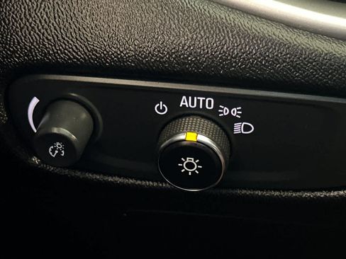 Used 2024 Chevrolet Malibu LT FWD image 31