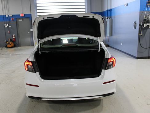 Used 2022 Honda Civic EX image 42