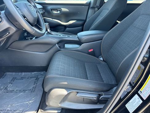 Used 2023 Honda HR-V Sport image 10