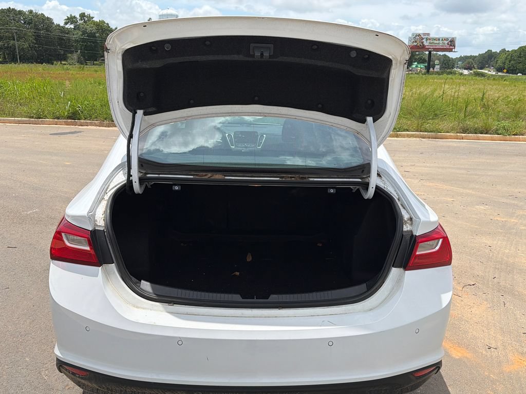 Used 2024 Chevrolet Malibu LT FWD image 18