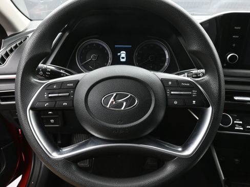 Used 2020 Hyundai Sonata SEL image 13