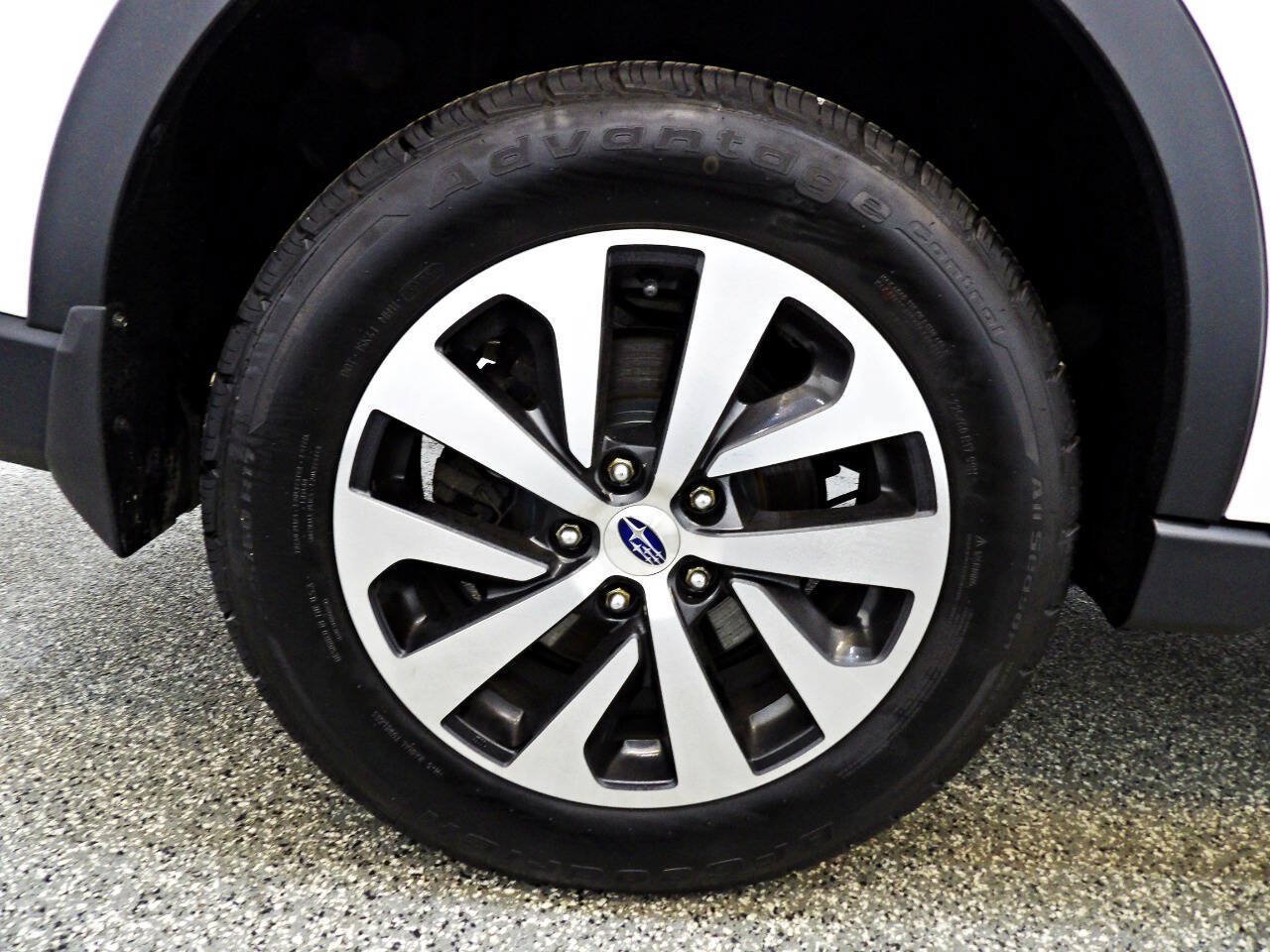 Used 2022 Subaru Outback Premium AWD/4WD image 23
