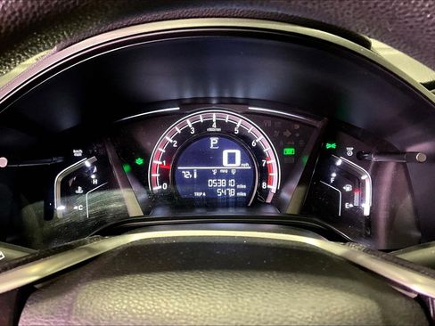 Used 2019 Honda CR-V LX image 14