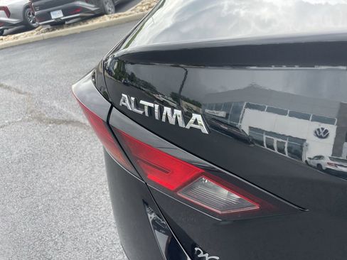 Used 2019 Nissan Altima 2.5 Platinum FWD image 7