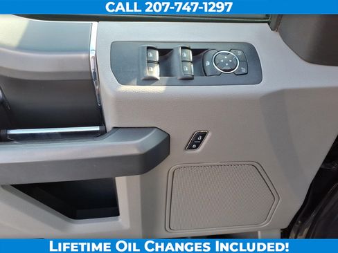 Used 2017 Ford F150 XLT w/ Equipment Group 302A Luxury AWD/4WD image 11