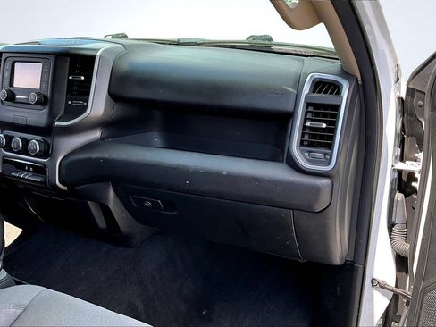 Used 2020 RAM 1500 Big Horn AWD/4WD image 27